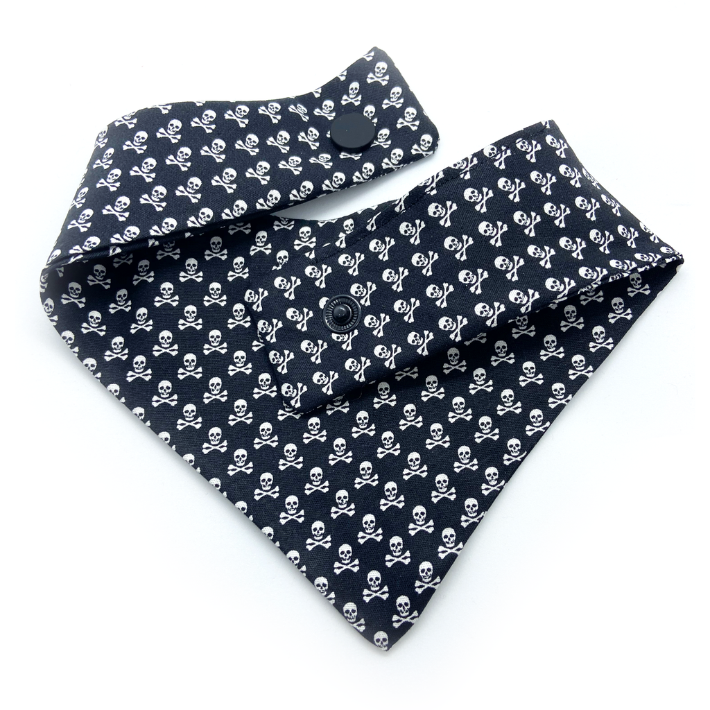 Skull n Bones Handmade Dog Bandana - Wüuf